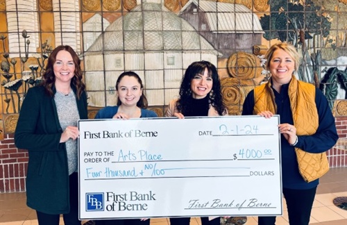 First Bank of Berne Donates to Arts Place